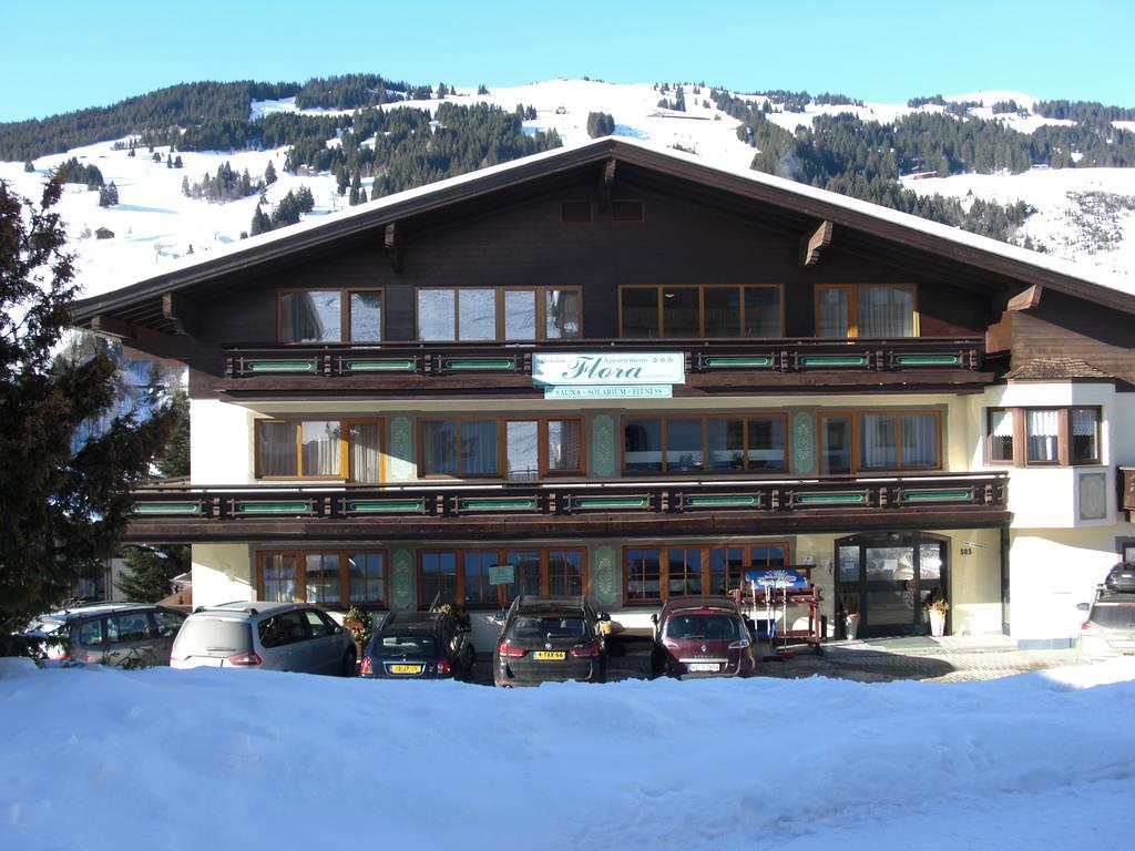 Hotel-Pension Flora Saalbach-Hinterglemm Exterior photo